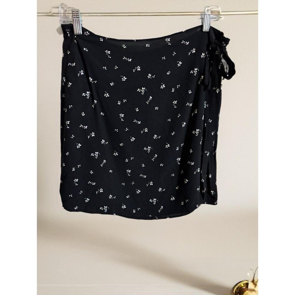 Treasure & Bond Nordstrom Ditsy Floral Wrap Midi Skirt L Black White Boho NWT - Picture 3 of 7